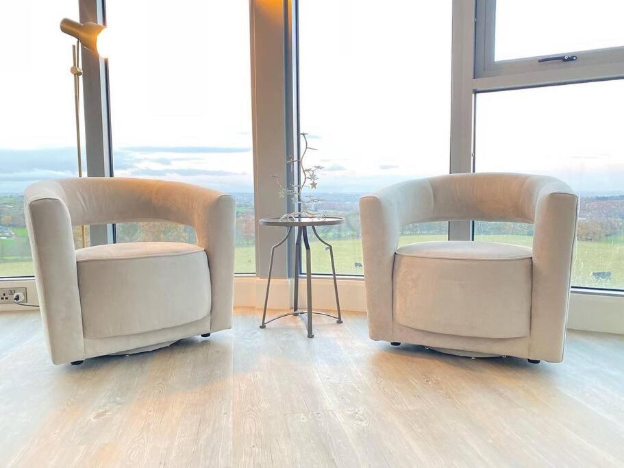 Emley Luxury Converted Water Tower In Flocktonヴィラ エクステリア 写真